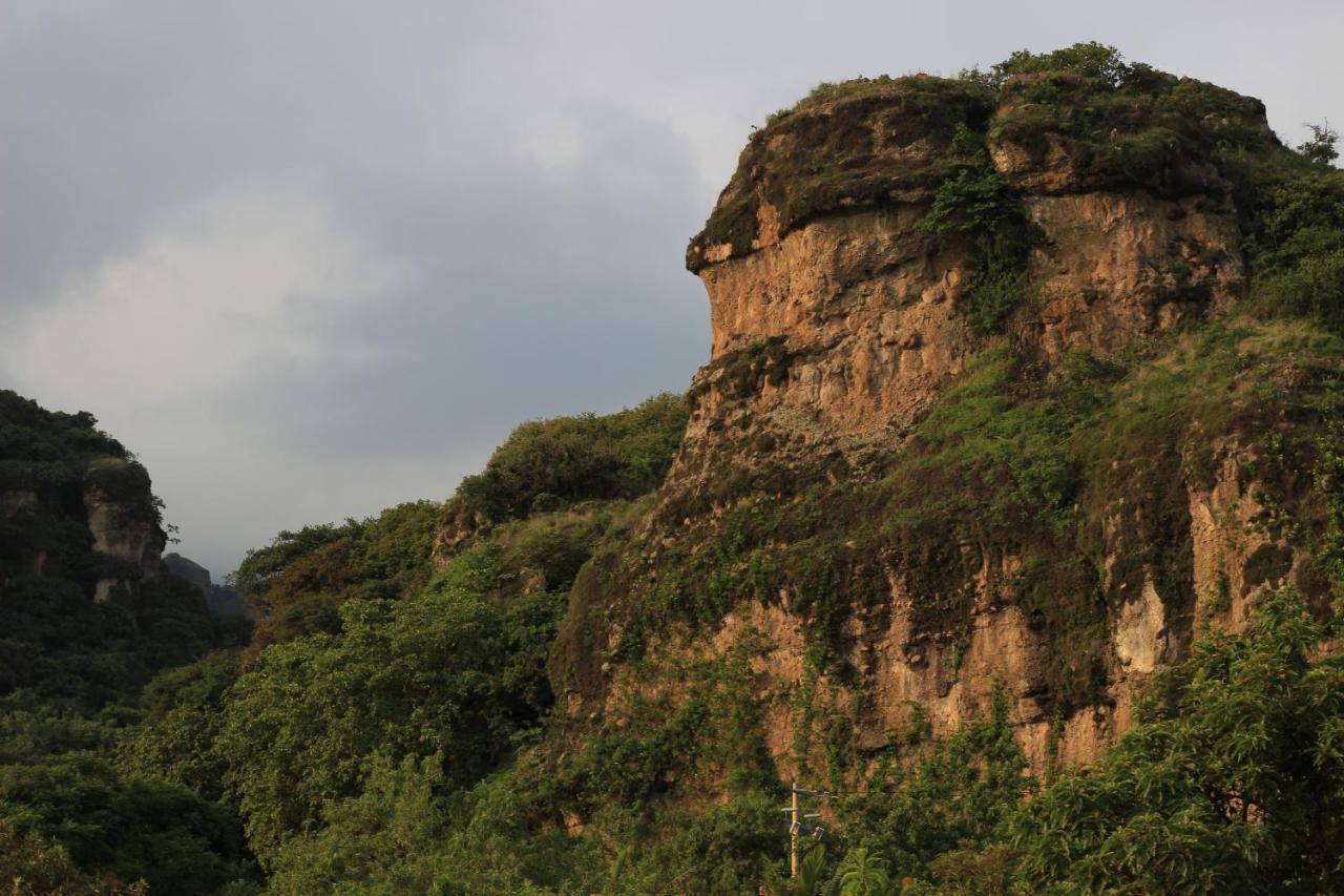 Hotel Valle Mistico Tepoztlan Luaran gambar